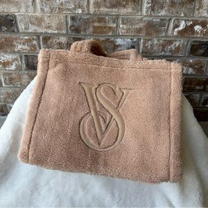 Victoria’s Secret Sherpa Tote Bag- Brown-Tan-NWT